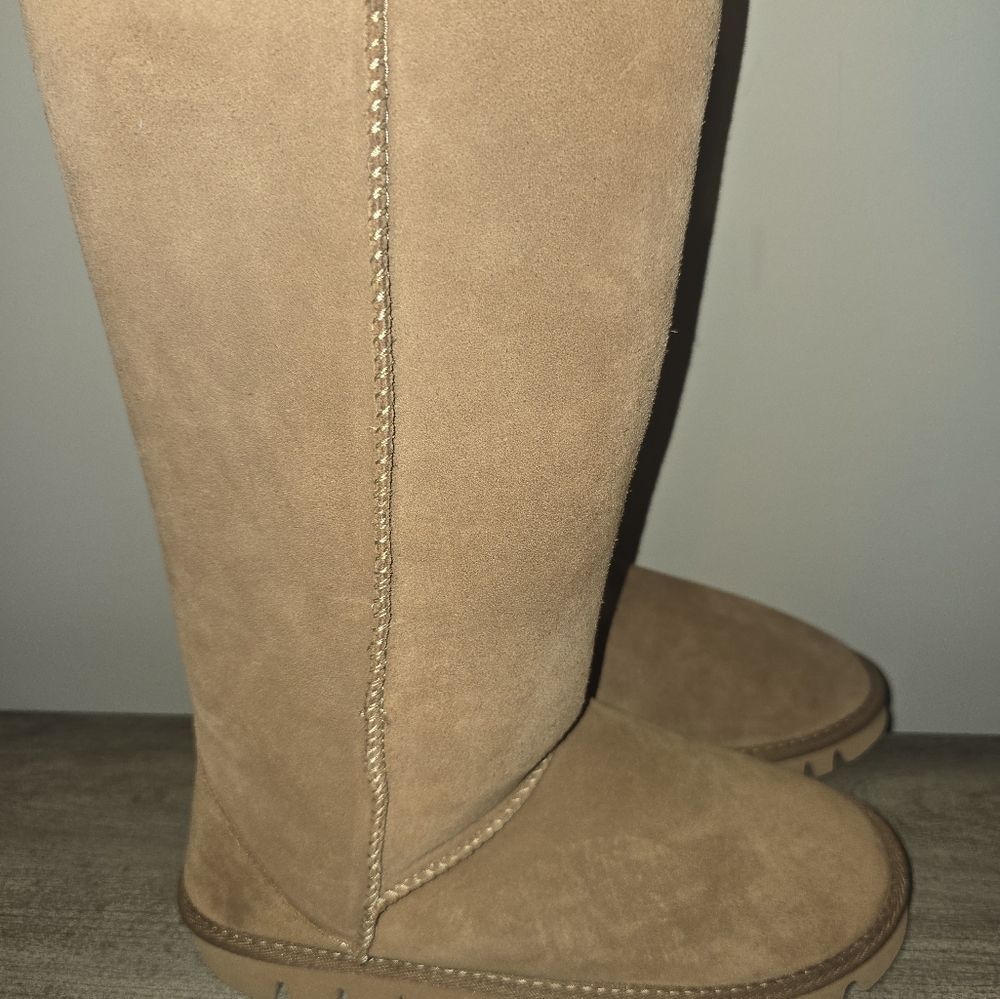 NEST FOOTWEAR Denali Suede Pull-On Boot/ - Picture 8 of 8